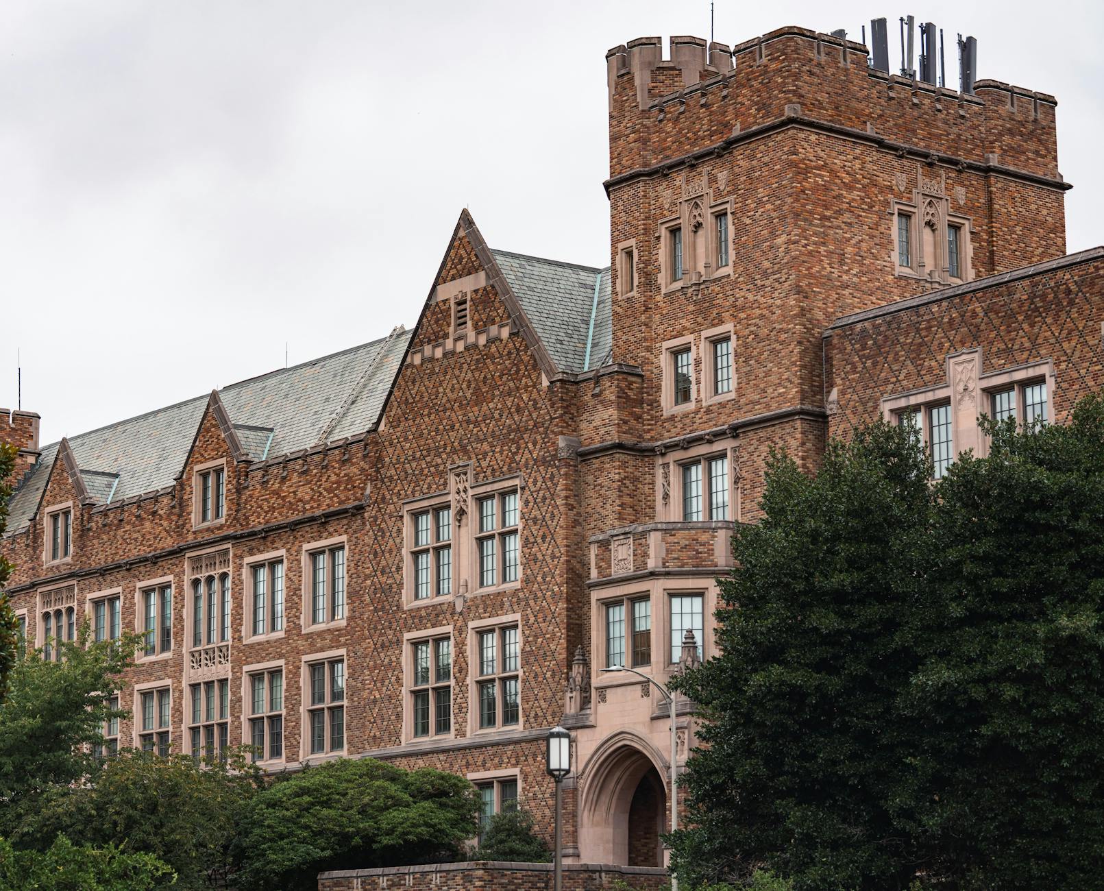 Alton Memorial Hospital Illinois asbestos boiler pipe insulation maintenance