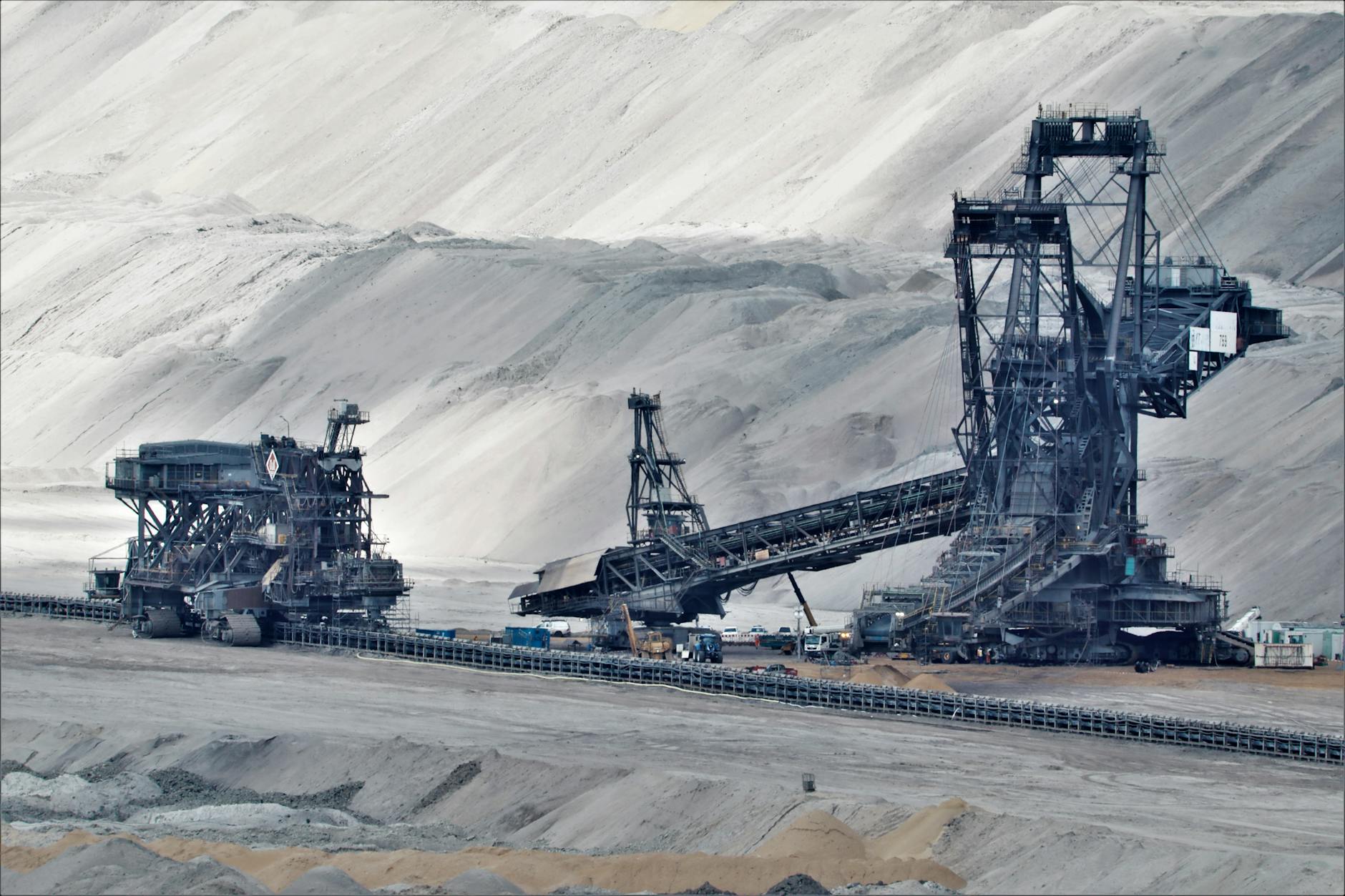 Peabody Coal Company Illinois basin mine operations asbestos insulation