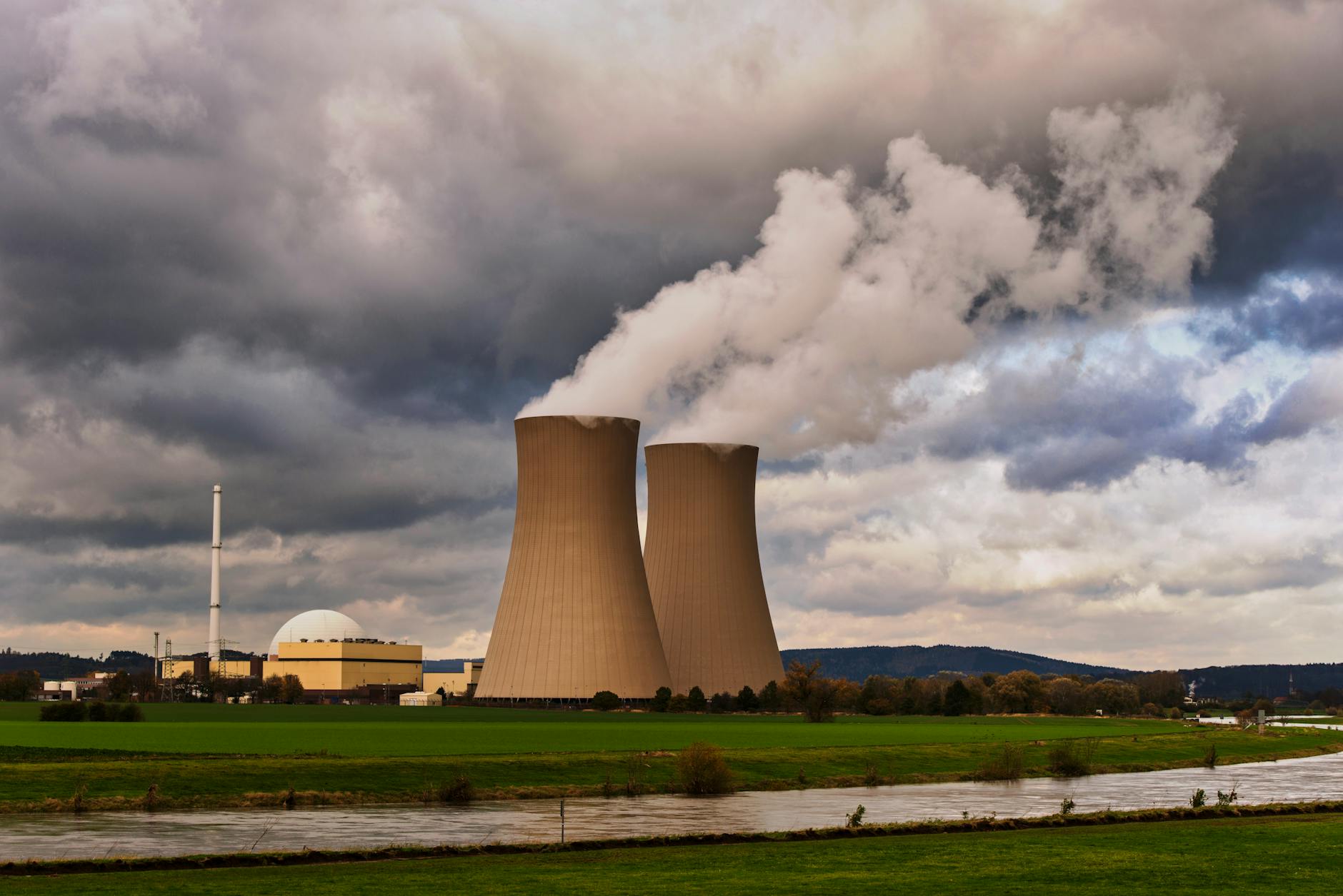 Asbestos Exposure at Calumet Energy Team Power Station