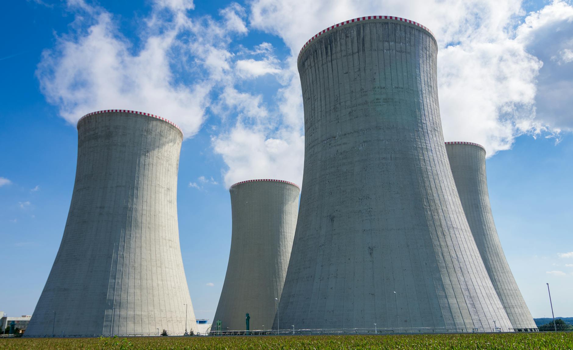 Asbestos Lawyer Illinois: Legal Options for Dallman Power Station Workers